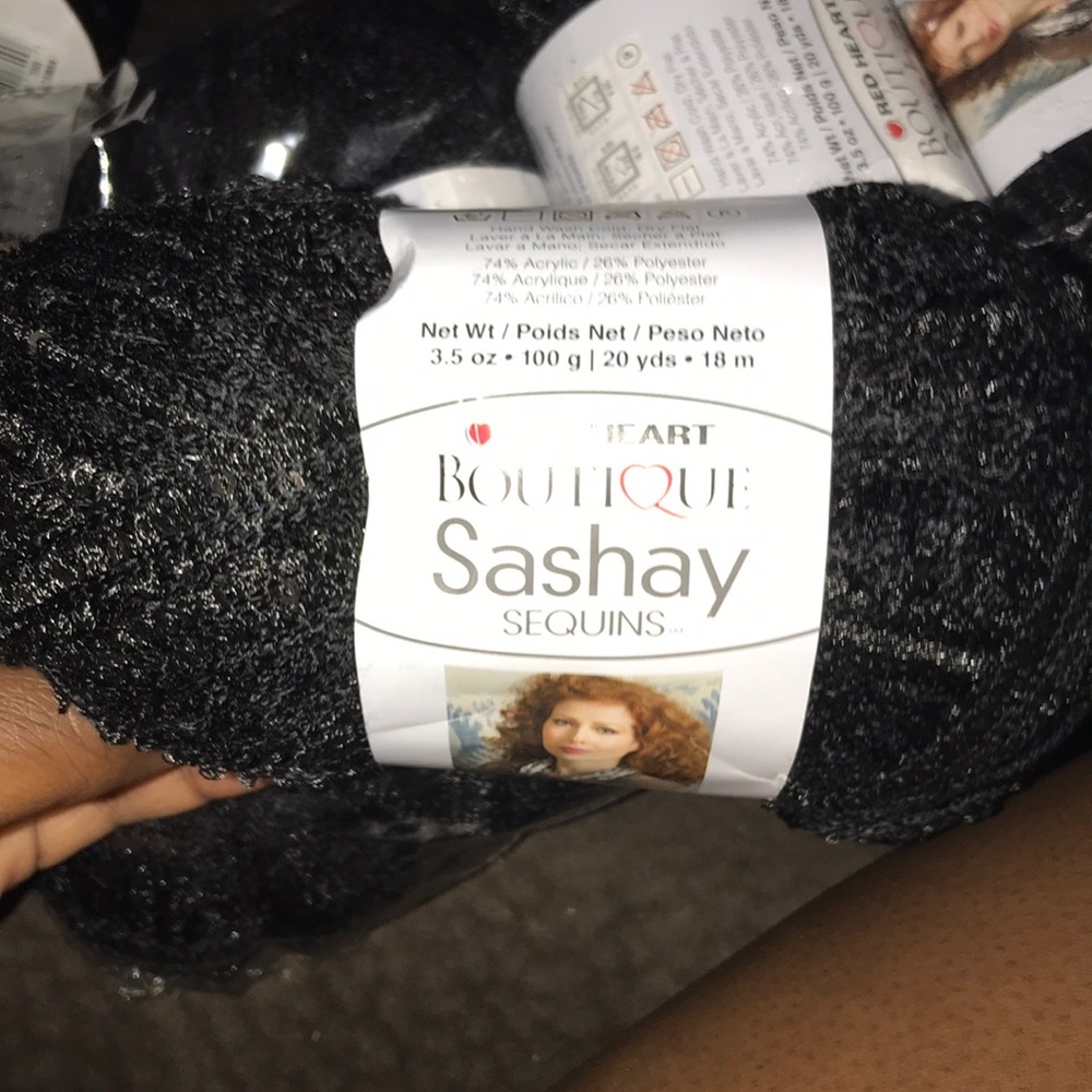 Sashay ruffle yarn